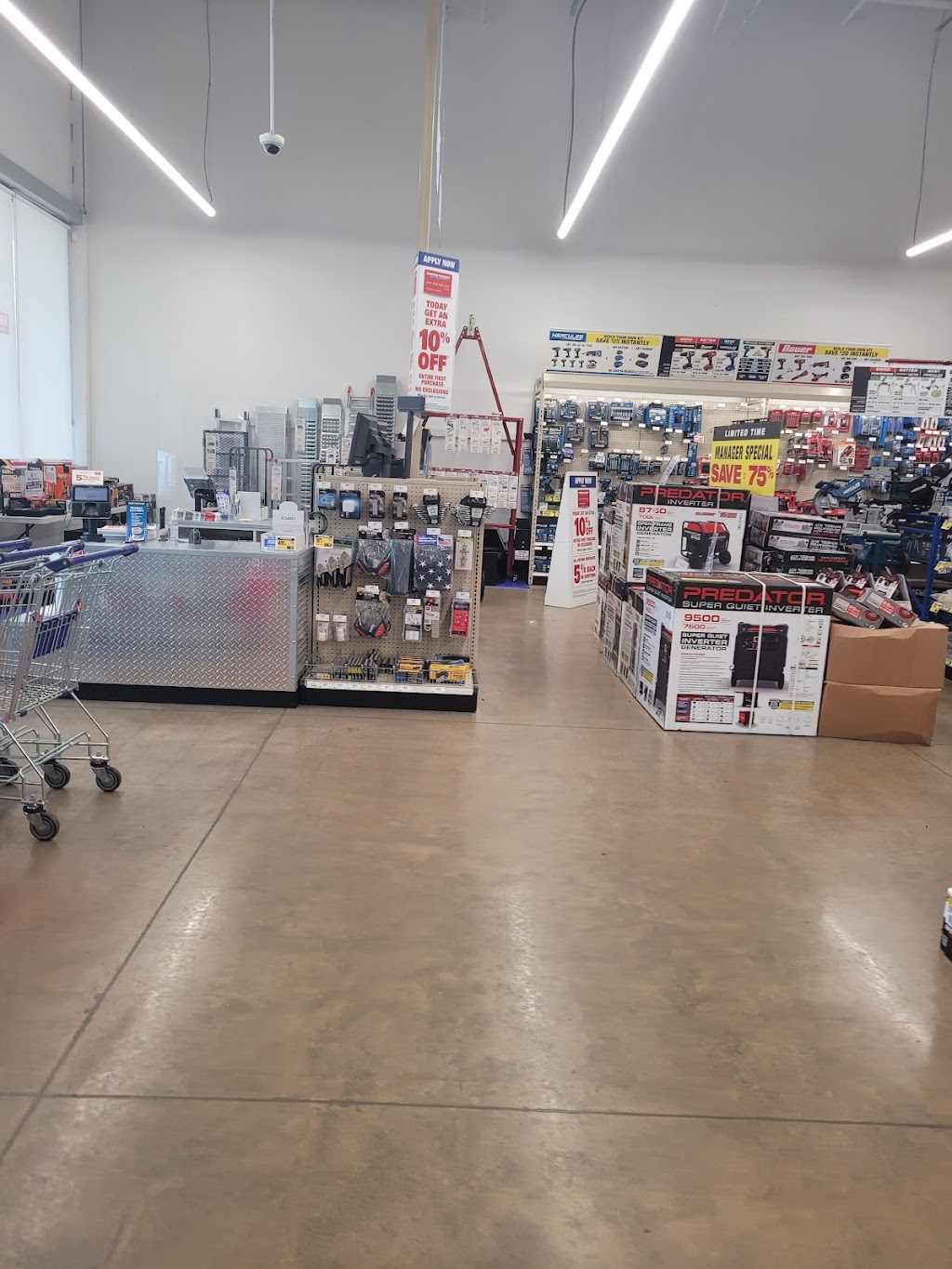 Harbor Freight Tools | 2136 Enterprise Dr, Fremont, OH 43420, USA | Phone: (419) 463-9091
