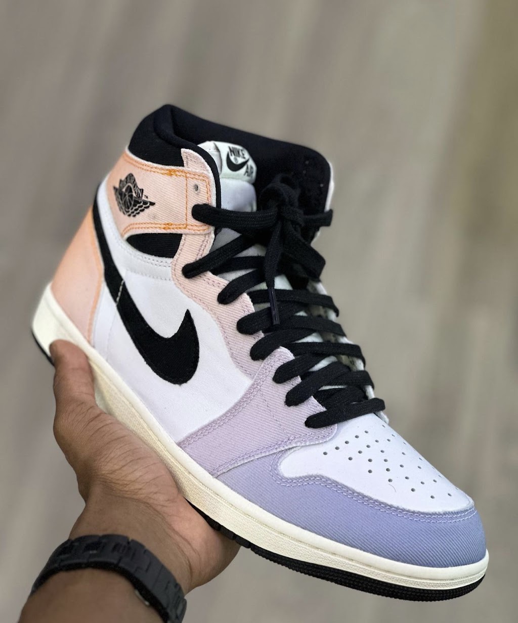 Lace Up | 742 New Lots Ave, Brooklyn, NY 11207, USA | Phone: (718) 272-4911