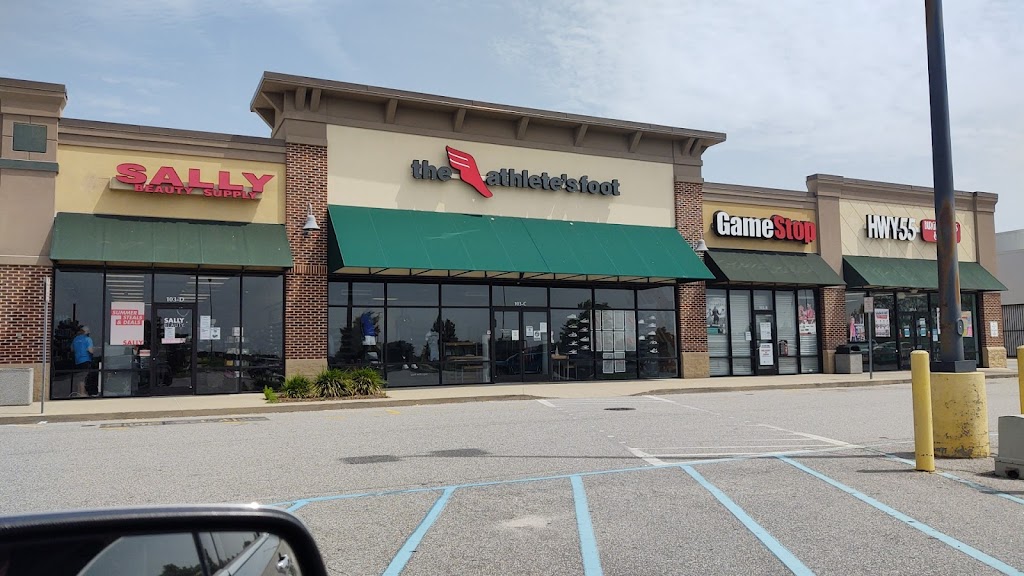 The Athletes Foot | Elizabeth City | Shoppes at Tanglewood | 103 Tanglewood PKWY unit C-40 The Athletes Foot, Complex Unit C, #40, Elizabeth City, NC 27909, USA | Phone: (252) 331-2234