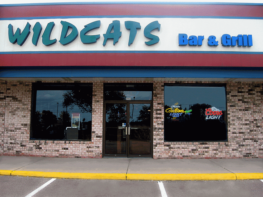 Wildcats Bar & Grill | 1448 Yankee Doodle Rd, Eagan, MN 55121, USA | Phone: (651) 452-2475