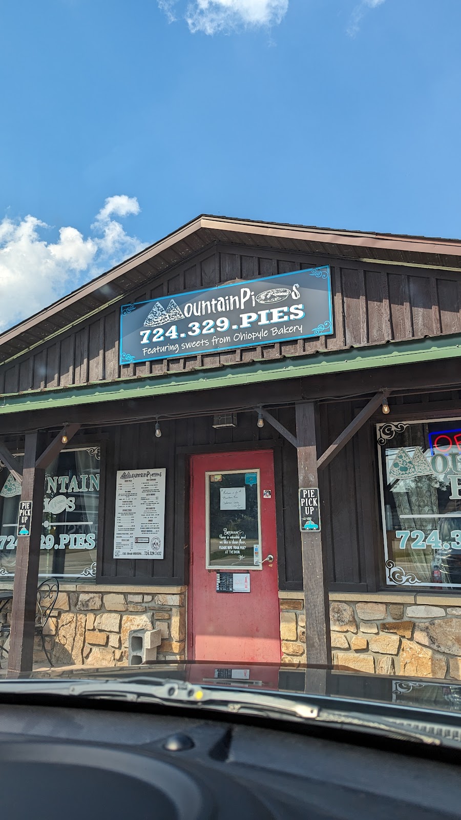 Mountain Pies | 4633 National Pike, Markleysburg, PA 15459, USA | Phone: (724) 329-7437