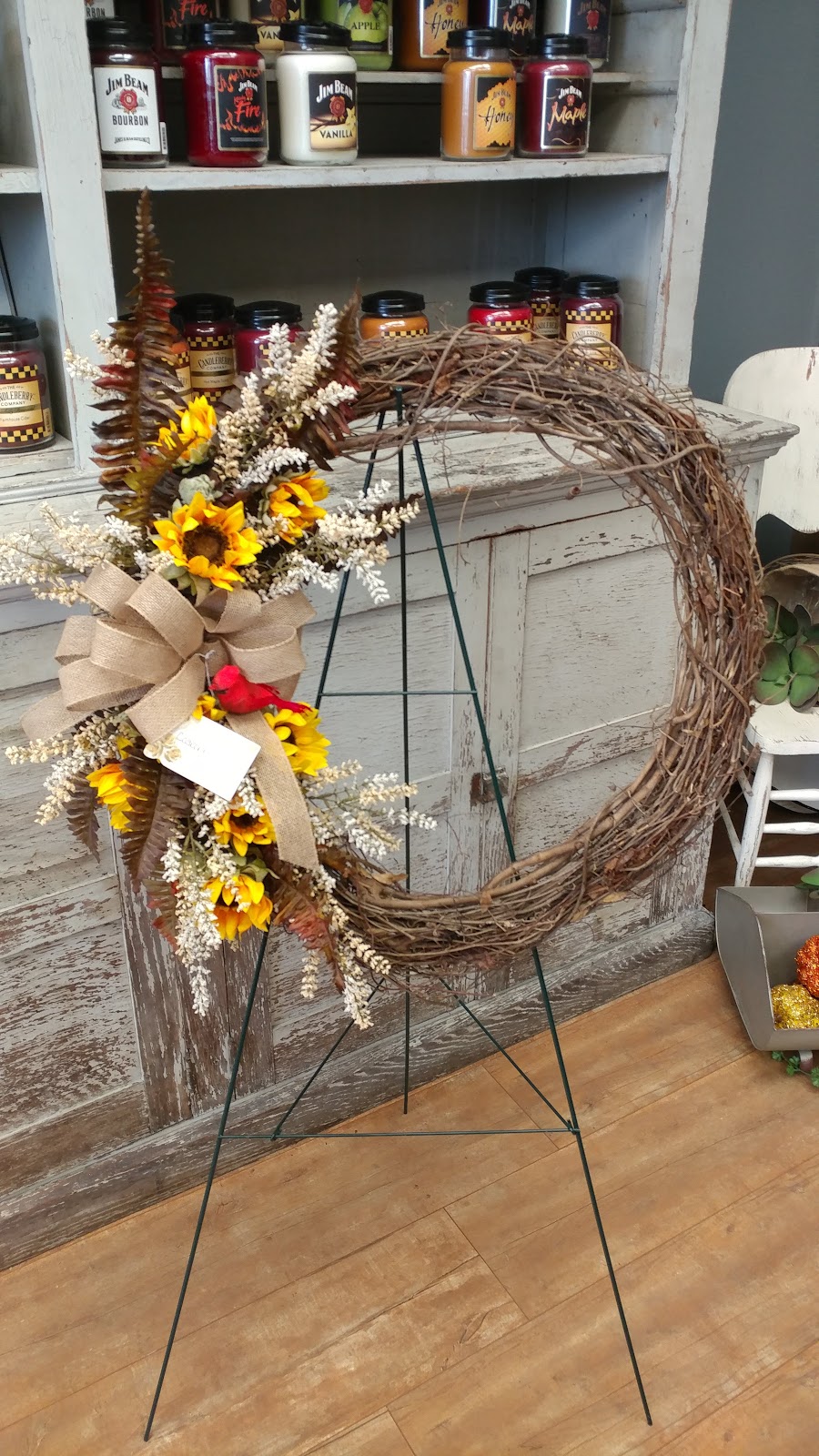 Danville Florist | 59 W Marion St, Danville, IN 46122, USA | Phone: (317) 745-2135