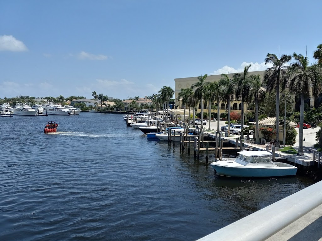 Marina One Yacht Club | 580 N Federal Hwy, Deerfield Beach, FL 33441, USA | Phone: (954) 421-2500