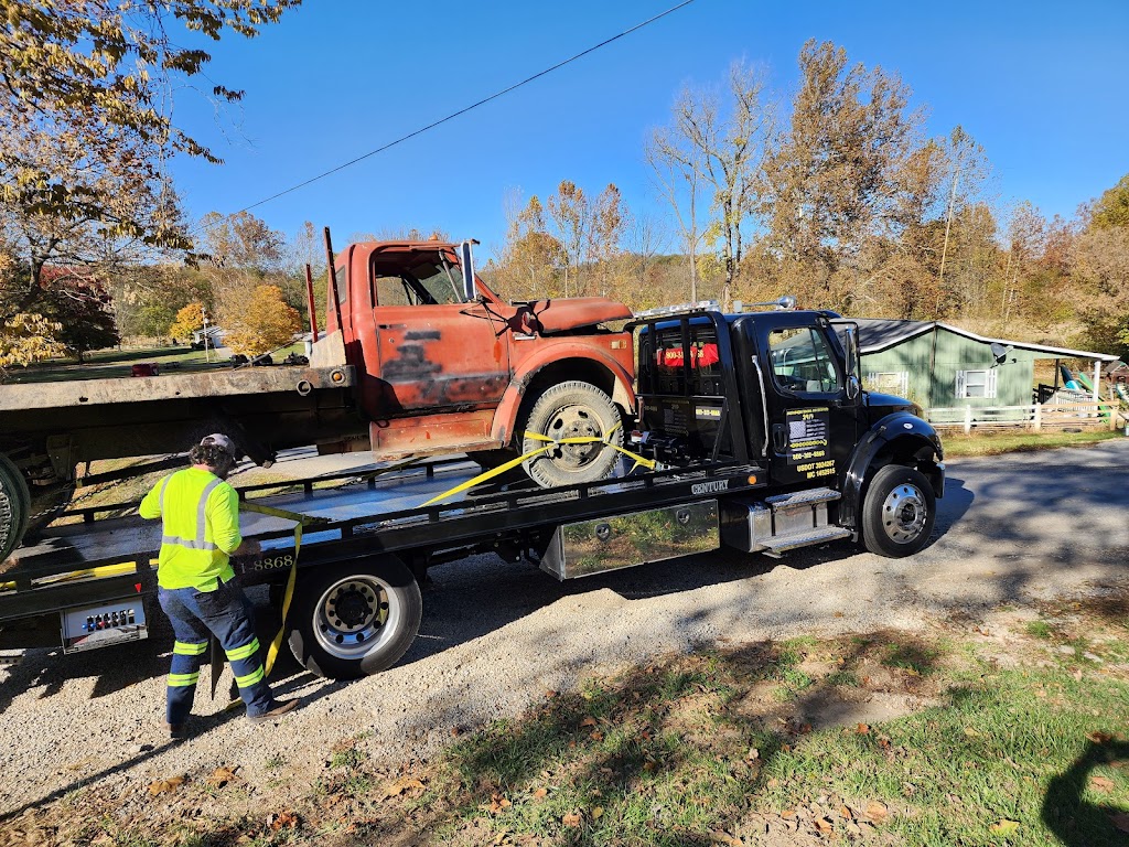 Just Hauler Towing and Recovery | 529 Garden Ave, Richmond, IN 47374, USA | Phone: (765) 329-3800