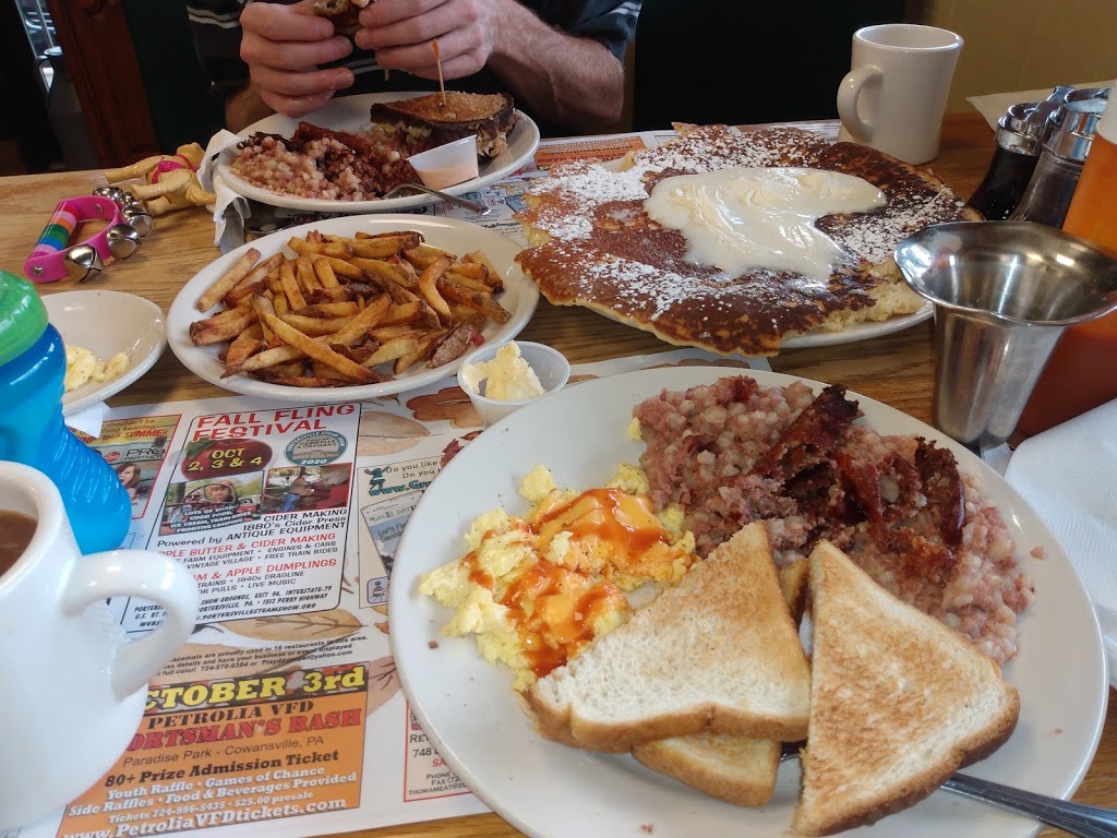 Deer Creek Diner | 13 Creighton Russellton Rd, Russellton, PA 15076, USA | Phone: (724) 265-1700