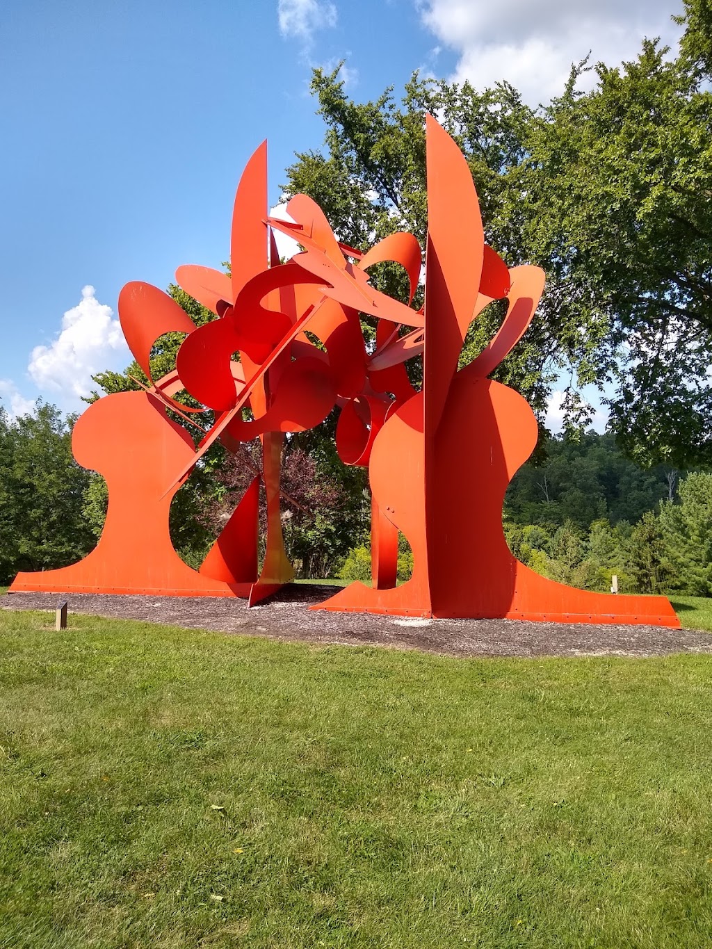 Pyramid Hill Sculpture Park & Museum | 1763 Hamilton Cleves Rd, Hamilton, OH 45013, USA | Phone: (513) 868-1234