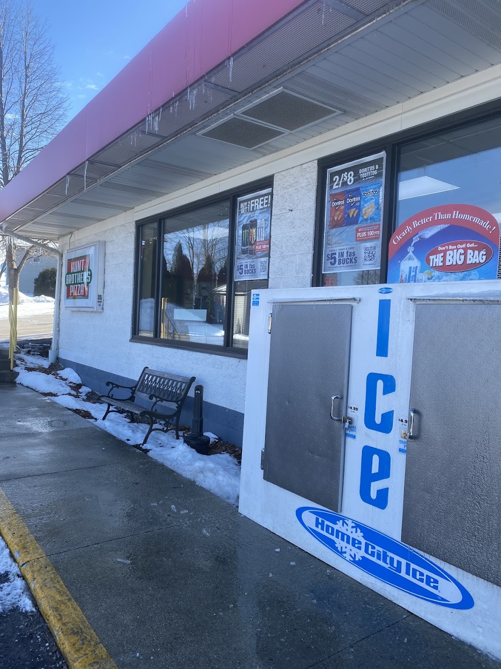 Amoco | 1650 N Main St, West Bend, WI 53090, USA | Phone: (262) 306-8888