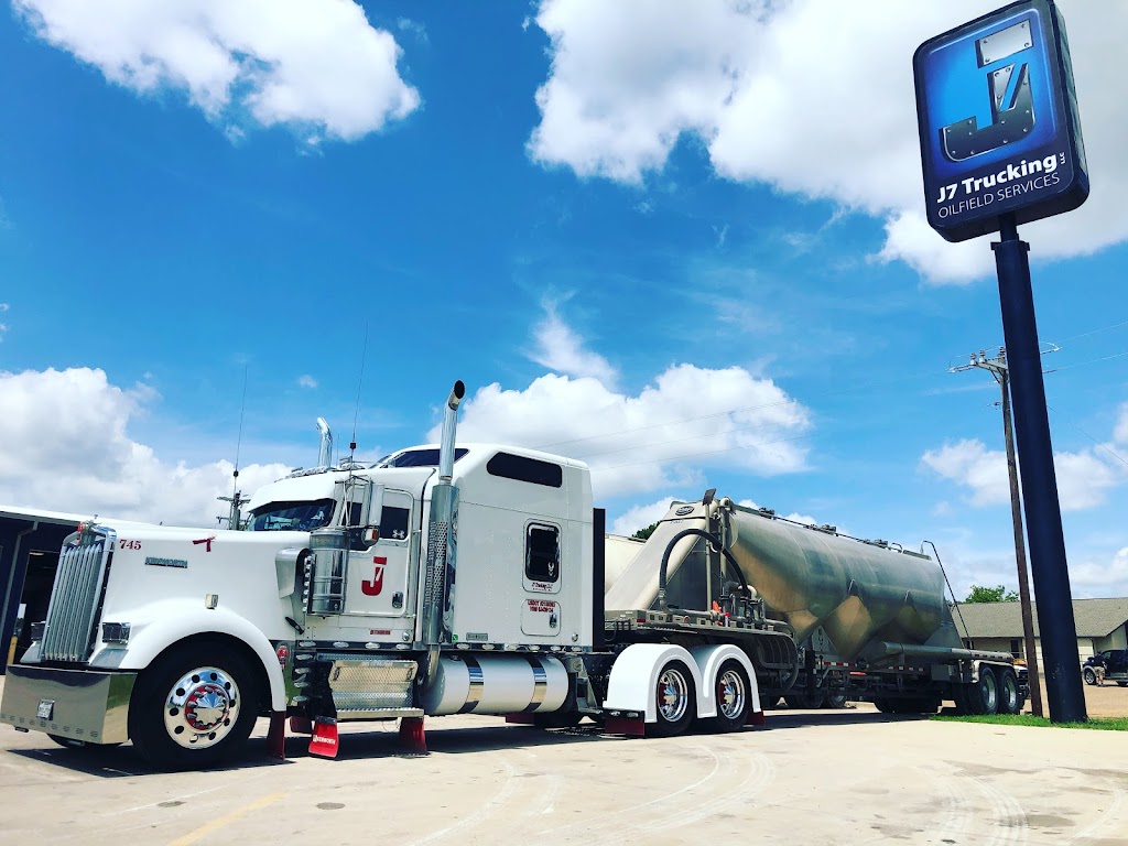 J7 Trucking LLC | 5515 US-67, Alvarado, TX 76009, USA | Phone: (817) 761-7077