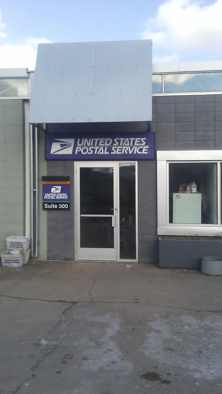 USPS | 240 Shumway St S #300, Shakopee, MN 55379, USA | Phone: (952) 445-1047