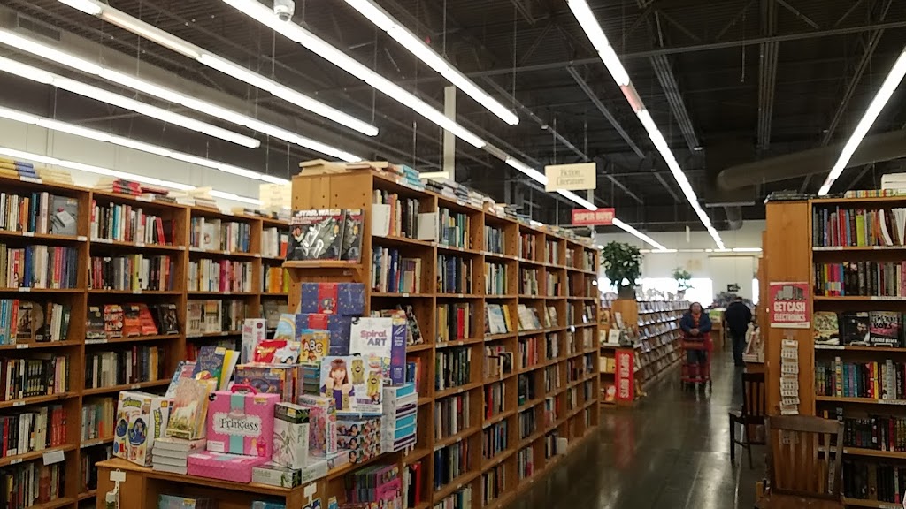 Half Price Books | 10220 Westport Rd, Louisville, KY 40241, USA | Phone: (502) 326-8585