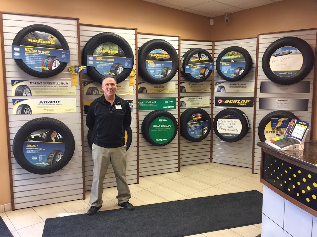 Youngstedts Chanhassen Tire & Auto Service | 50 Lake Dr E, Chanhassen, MN 55317, USA | Phone: (952) 975-0076