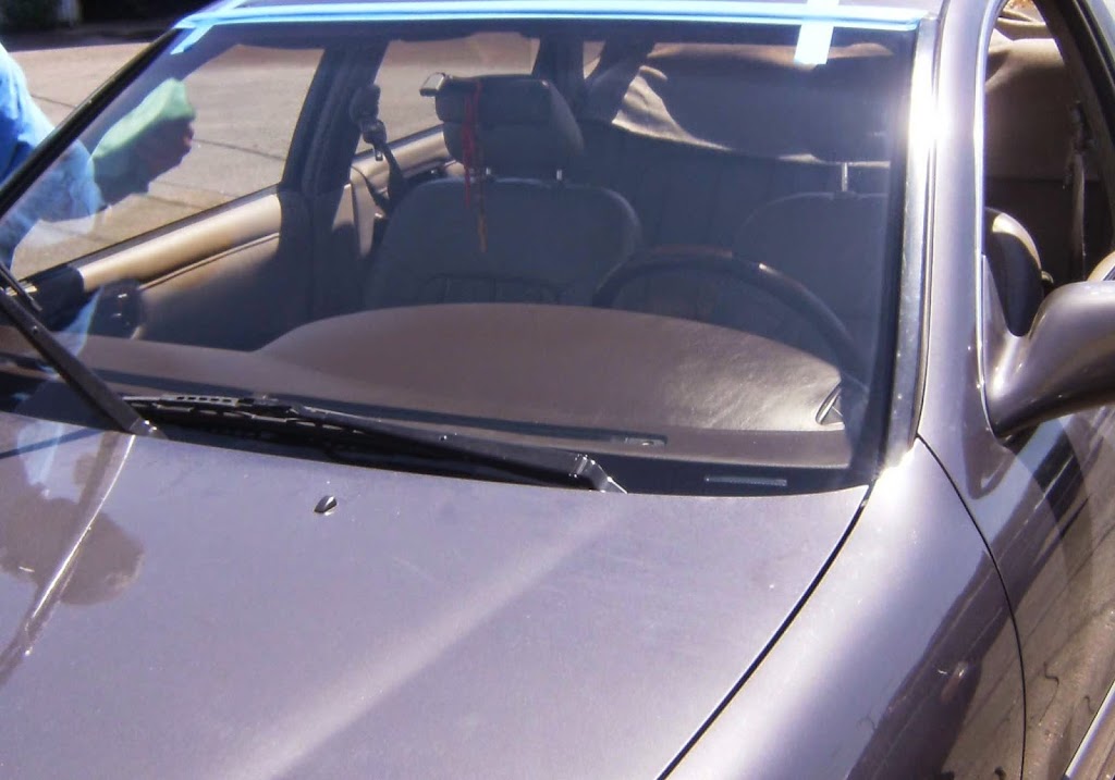 Lowest Price Auto Glass | 110 Trask Ln, Modesto, CA 95354, USA | Phone: (209) 238-3166