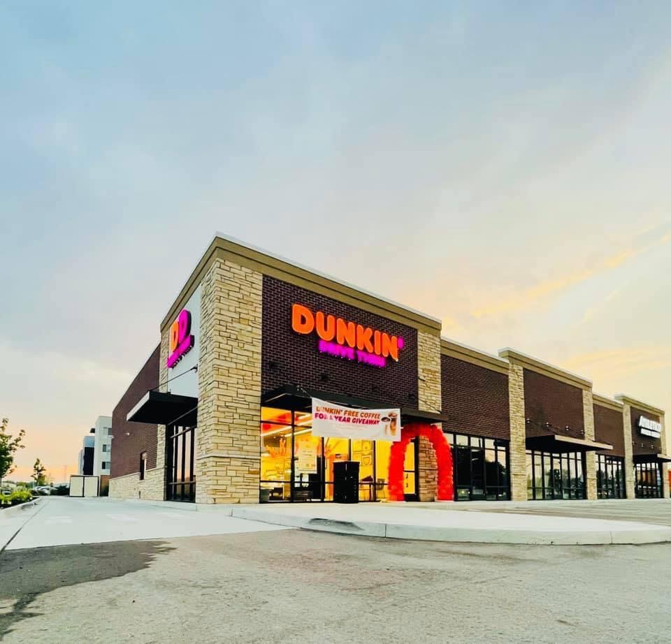 Dunkin’ | 16950 Southfield Fwy, Allen Park, MI 48101, USA | Phone: (313) 254-9940