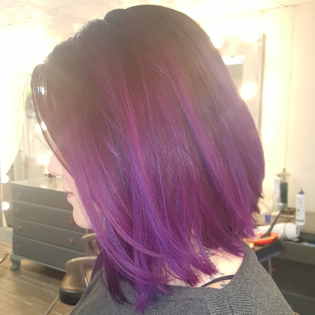 haar beauty boutique | 323 N Market St, Carmichaels, PA 15320, USA | Phone: (724) 246-4227