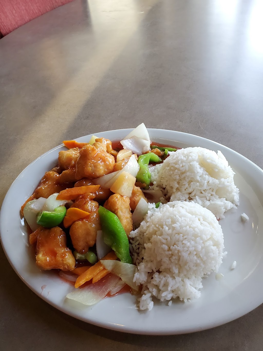 Sina Way Chinese Cuisine | 2211 Capehart Rd #101, Bellevue, NE 68123, USA | Phone: (402) 991-9898