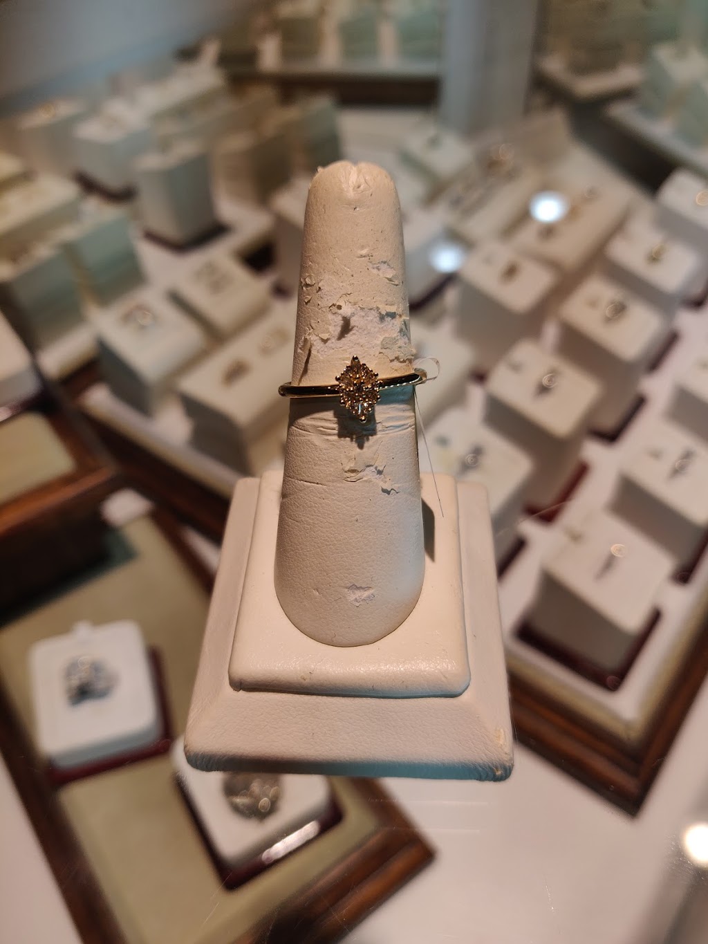 Carolina Jewelers | 6801 Northlake Mall Dr, Charlotte, NC 28216, USA | Phone: (704) 921-1417