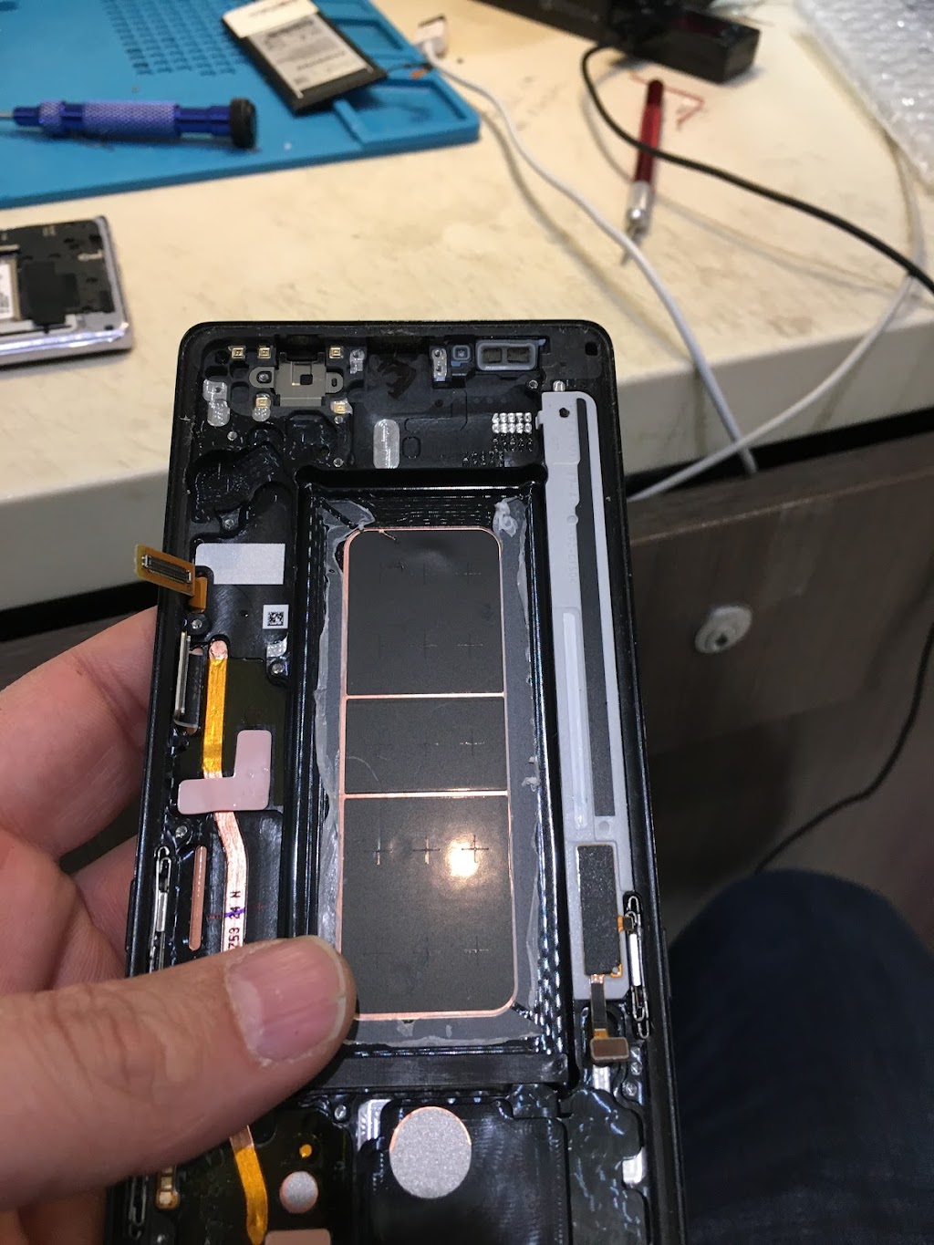 BUYBACKS PHONE REPAIR | 1073 Burnsville Center, Burnsville, MN 55306, USA | Phone: (612) 800-3437