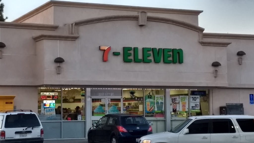 7-Eleven | 2217 17th St, Santa Ana, CA 92705, USA | Phone: (714) 547-4847