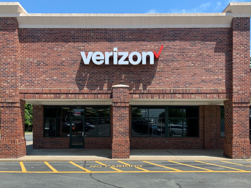 Verizon Authorized Retailer - Russell Cellular | 6307 Burlington Rd Ste N, Whitsett, NC 27377, USA | Phone: (336) 446-1100