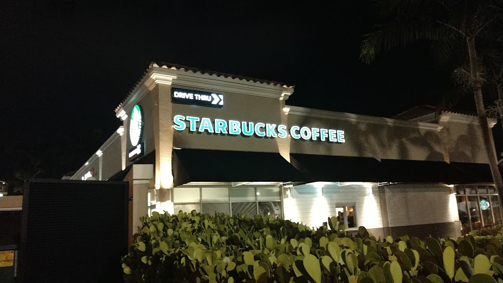 Starbucks | 1690 NE Miami Gardens Dr, Miami, FL 33179, USA | Phone: (305) 354-7414