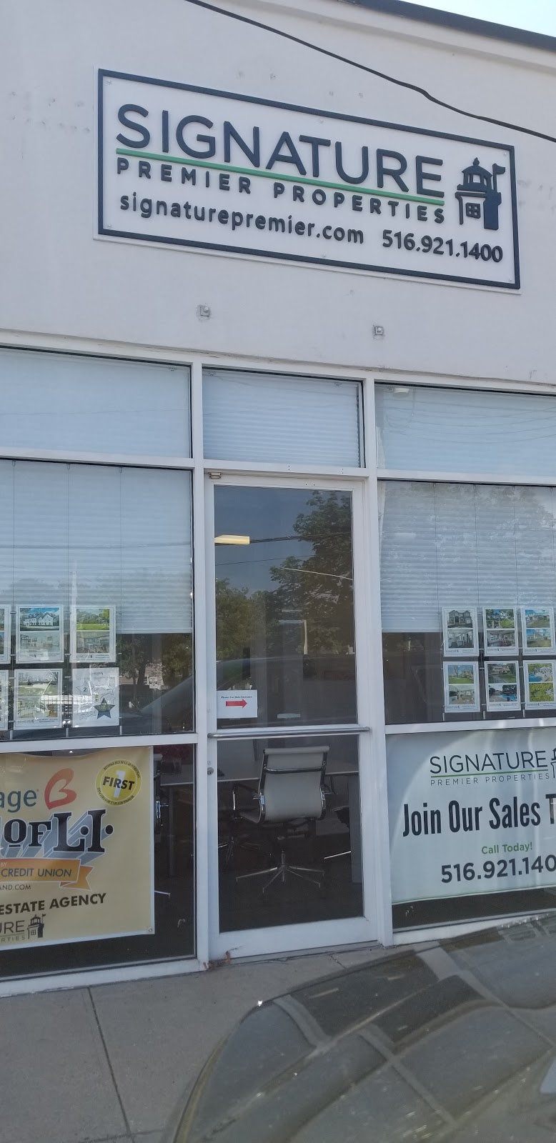 Signature Premier Properties | Syosset | 33 Jackson Ave, Syosset, NY 11791, USA | Phone: (516) 921-1400