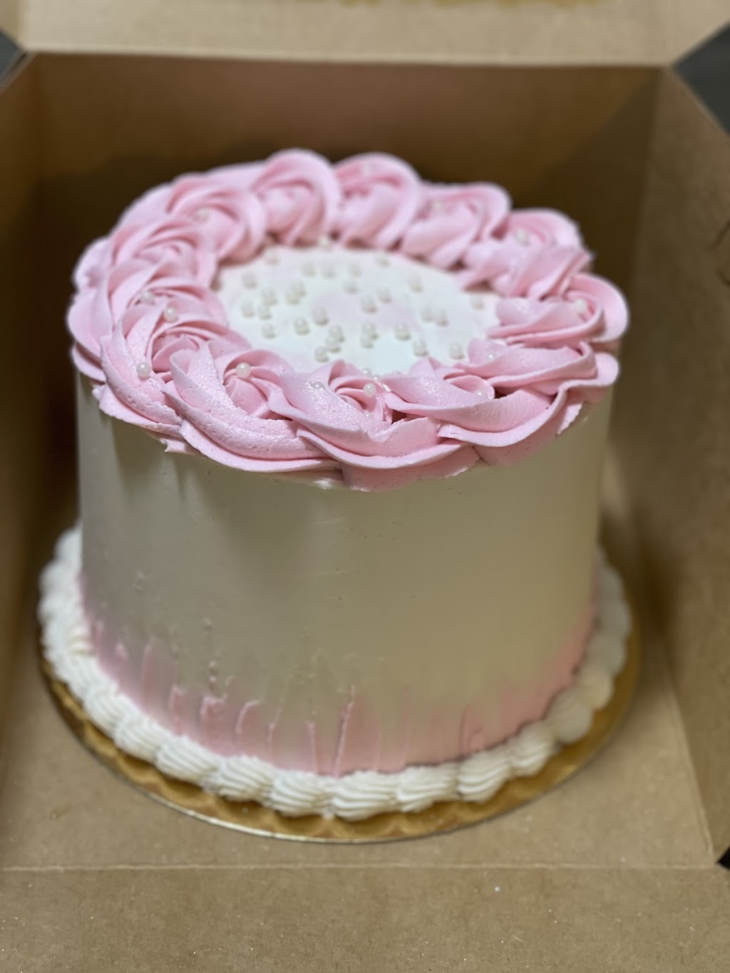 Alicias cakes and treats | 91-1008 Wahipana St, Kapolei, HI 96707, USA | Phone: (915) 603-2206