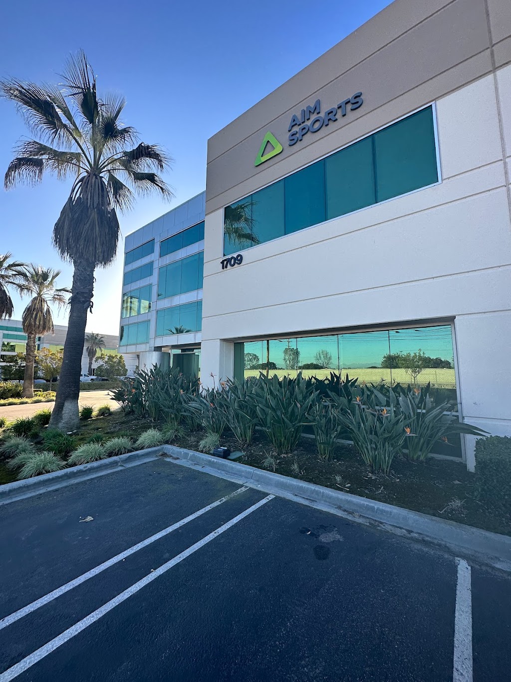 MOTUS Specialists Physical Therapy, Inc. of Seal Beach, CA | 1709 Apollo Ct, Seal Beach, CA 90740, USA | Phone: (949) 873-0012