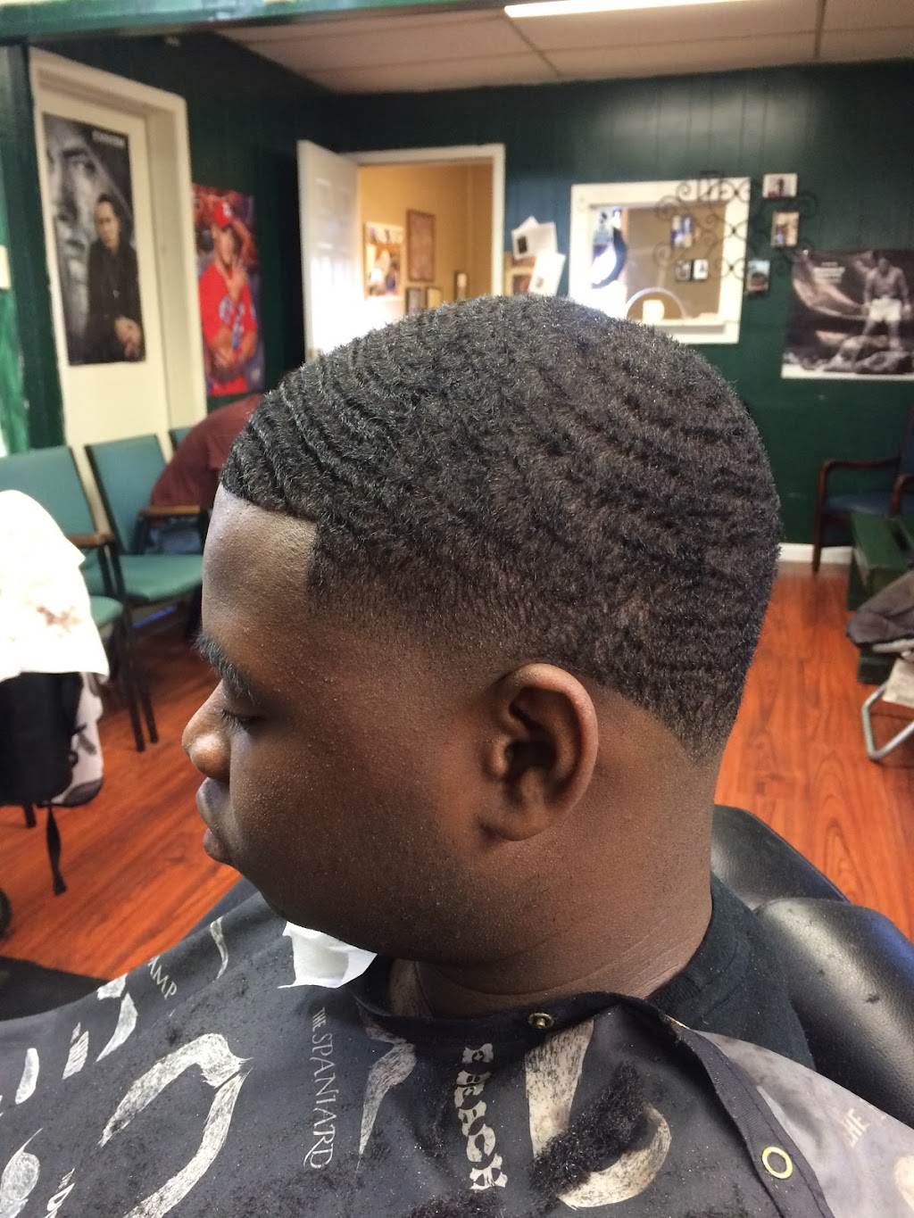 Lady Ts Barberspot | 1317 W Airline Hwy, Laplace, LA 70068, USA | Phone: (504) 957-7089