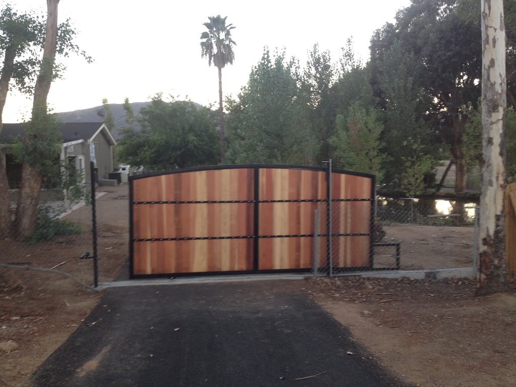 Automatic Electronic Gates | 25673 Tyler Ct, Menifee, CA 92586, USA | Phone: (951) 679-4808