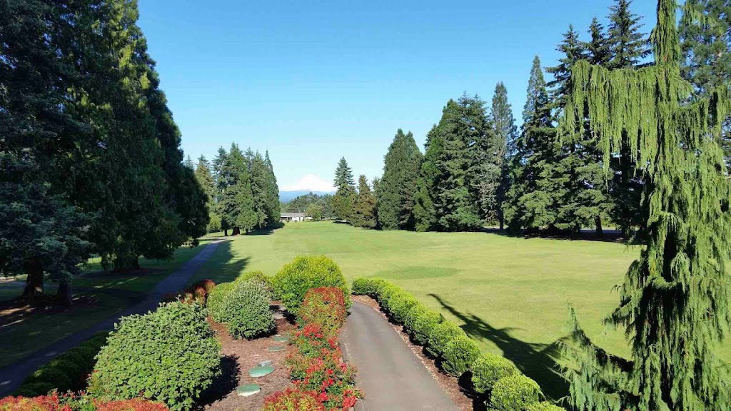 Mountain View Golf Course | Parking lot, 27195 SE Kelso Rd #6005, Boring, OR 97009, USA | Phone: (503) 663-4869