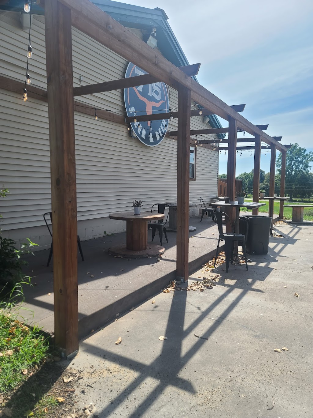 The 715 Steer and Beer | W6087 US-10, Ellsworth, WI 54011, USA | Phone: (715) 273-4847