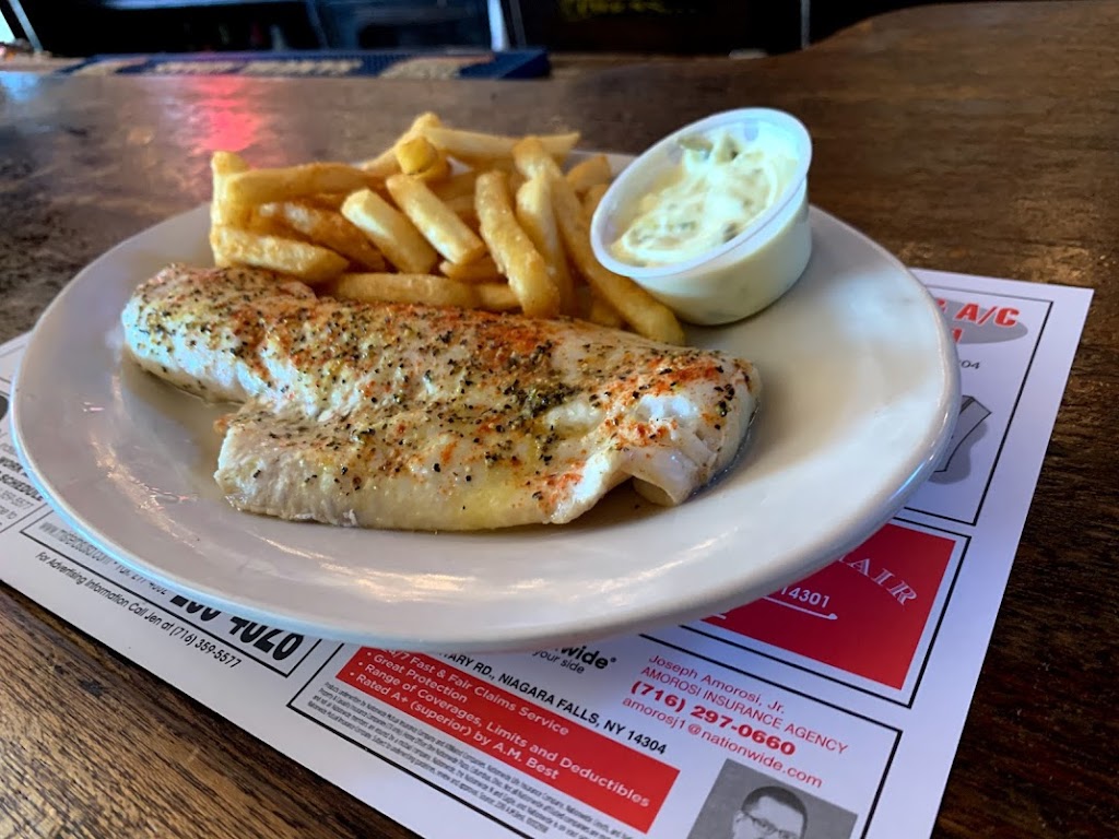 Mister Bs Restaurant | 2201 Hyde Park Blvd, Niagara Falls, NY 14305, USA | Phone: (716) 298-4028