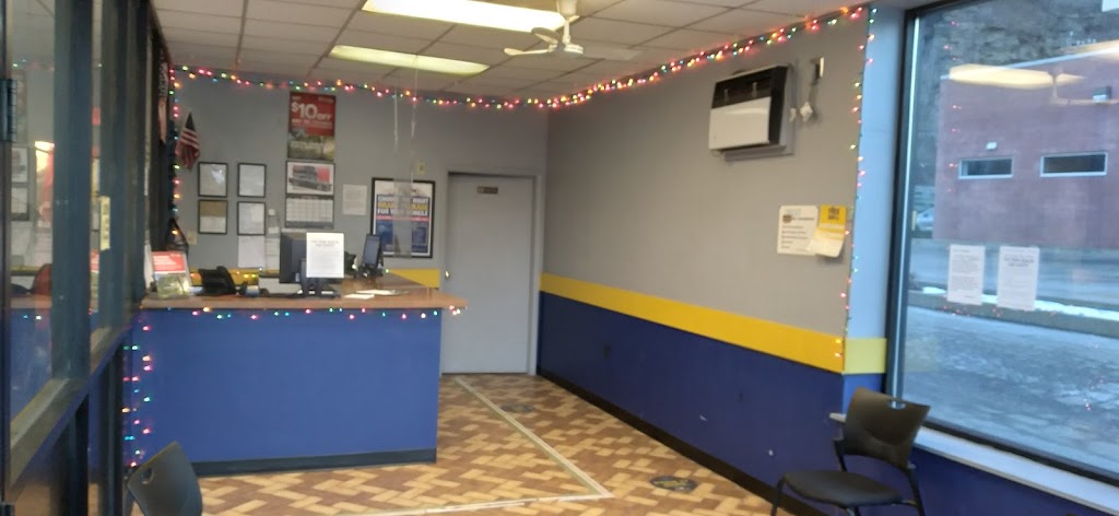 Monro Auto Service and Tire Centers | 580 Clairton Boulevard, PA-51, Pleasant Hills, PA 15236, USA | Phone: (412) 219-2690