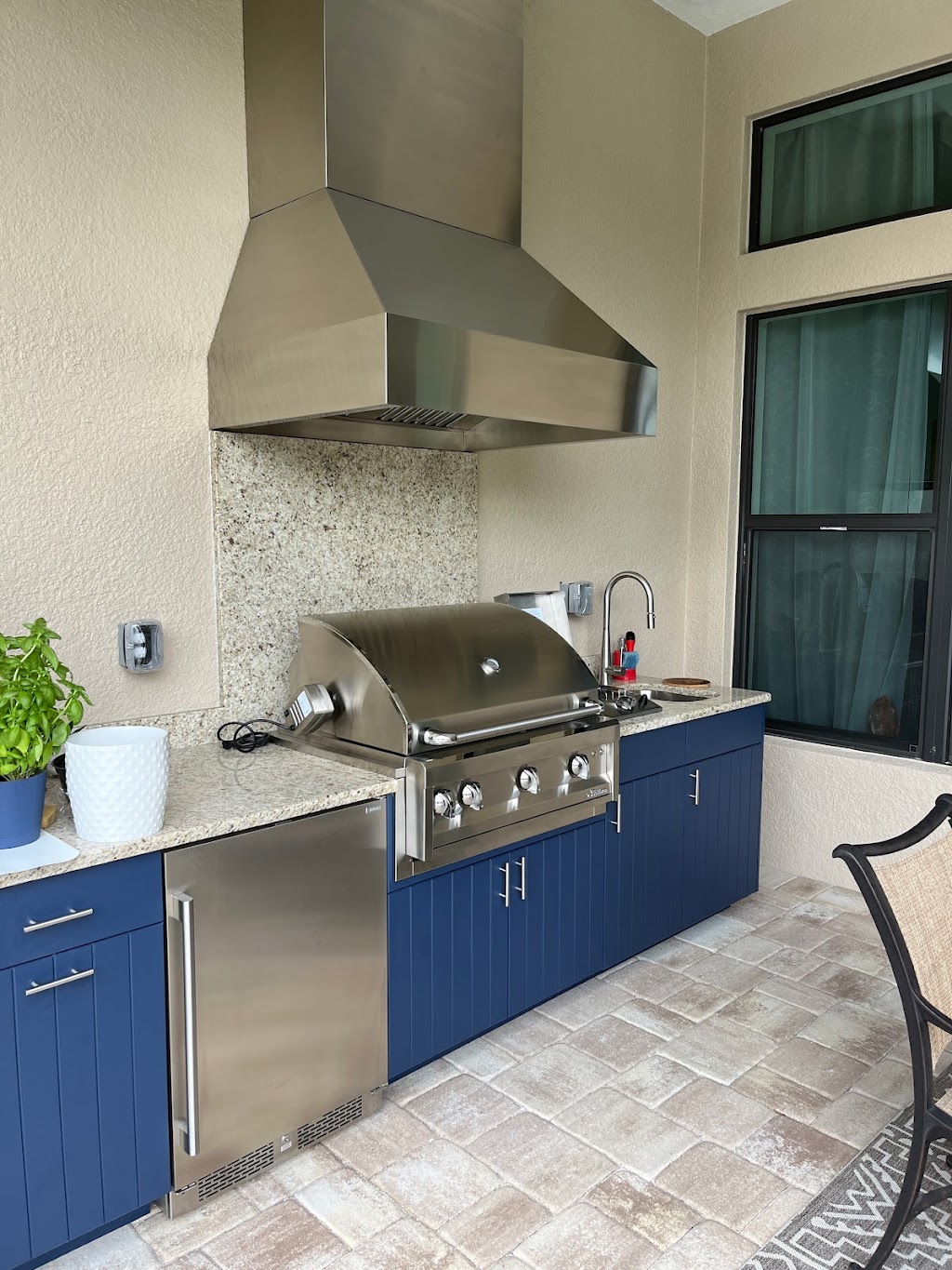 American Outdoor Cabinets | 10530 Portal Crossing #109, Bradenton, FL 34211, USA | Phone: (941) 725-0709