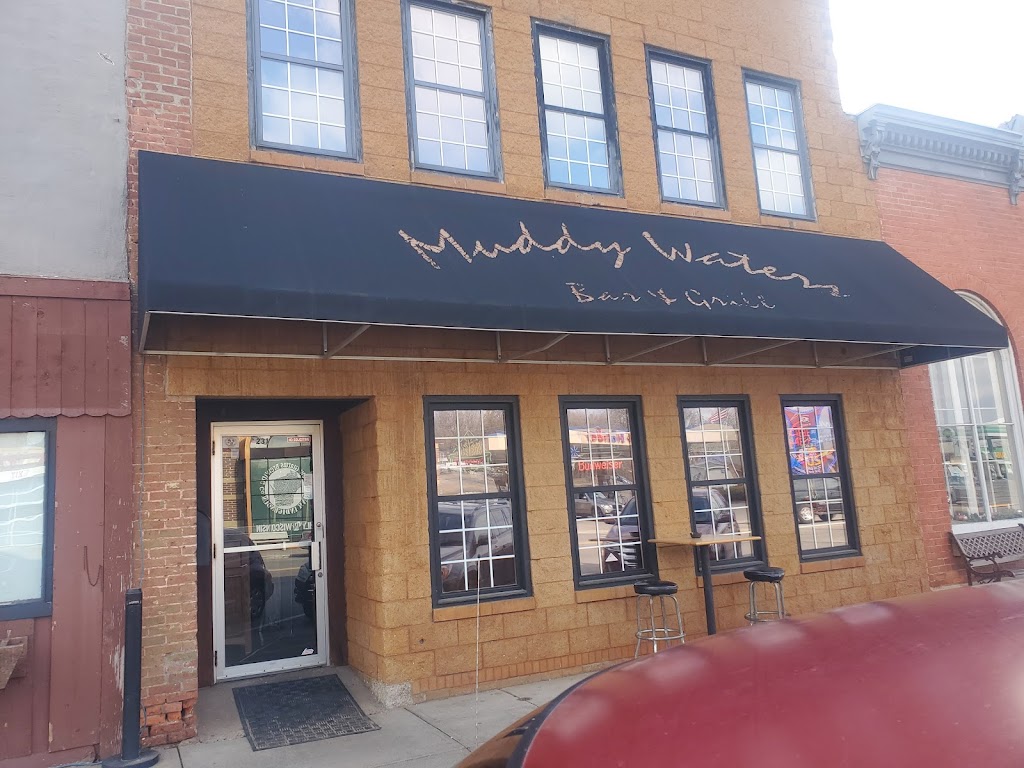 Muddy Waters Bar & Grill | 231 Broad St, Prescott, WI 54021, USA | Phone: (715) 262-5999
