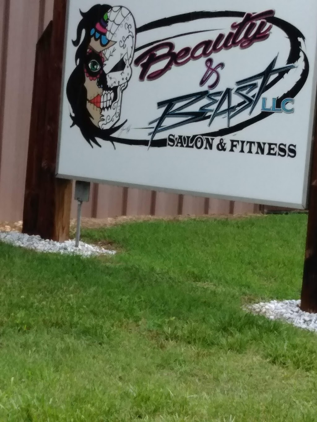 Beauty & Beast LLC Salon & Fitness | 208 W Murphy St, Madison, NC 27025, USA | Phone: (336) 949-4448