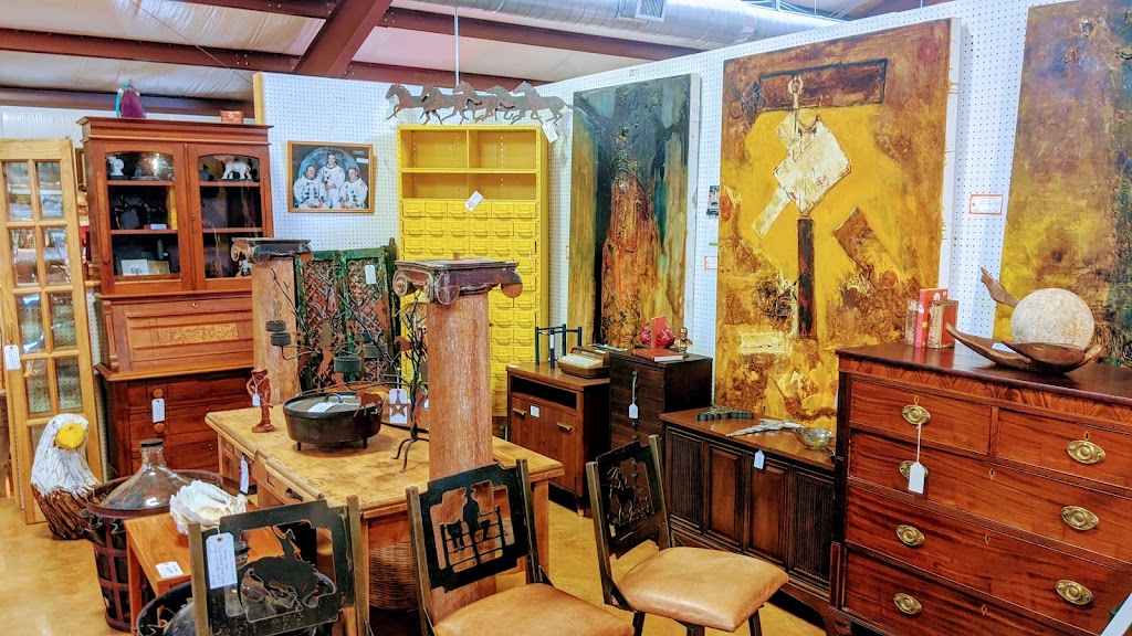 Johns Road Antique Mall | 850 Johns Rd, Boerne, TX 78006, USA | Phone: (830) 249-7464