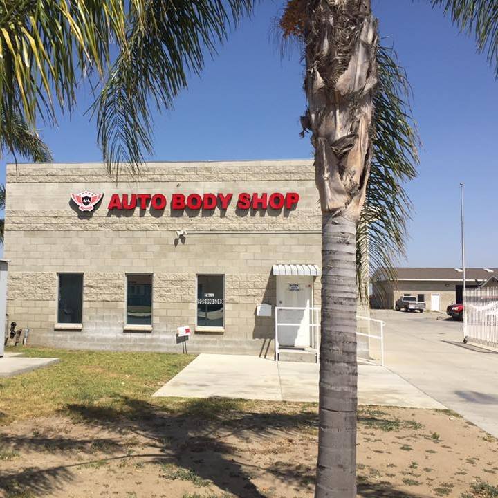 ProColor Collision Rialto | 1561 S Lilac Ave, Bloomington, CA 92316, USA | Phone: (909) 990-5019