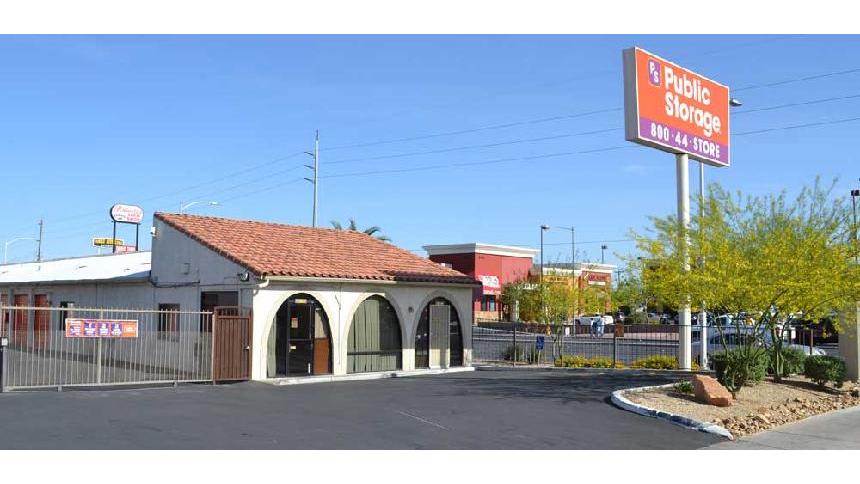 Public Storage | 5050 W Charleston Blvd, Las Vegas, NV 89146, USA | Phone: (702) 979-4909