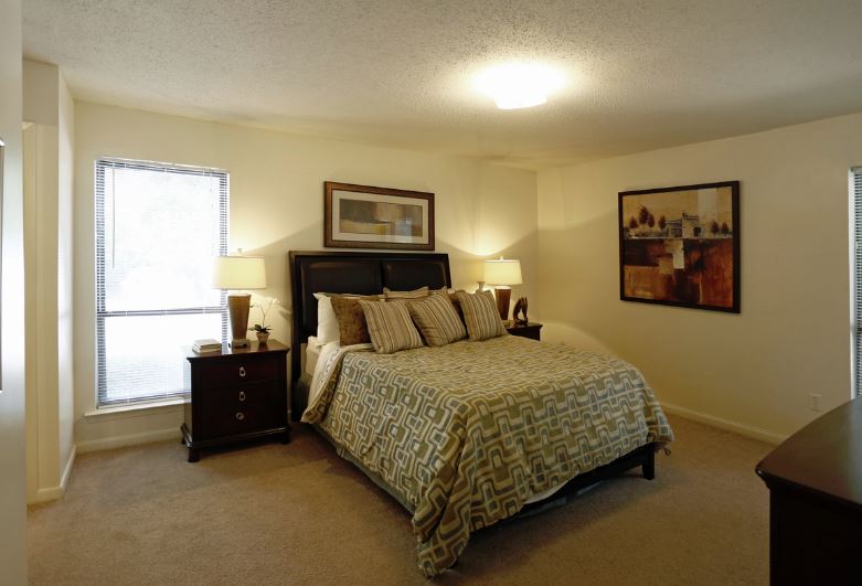 Crossings at Fox Meadows Apartments | 2894 Putting Green Cove, Memphis, TN 38115, USA | Phone: (901) 437-8831