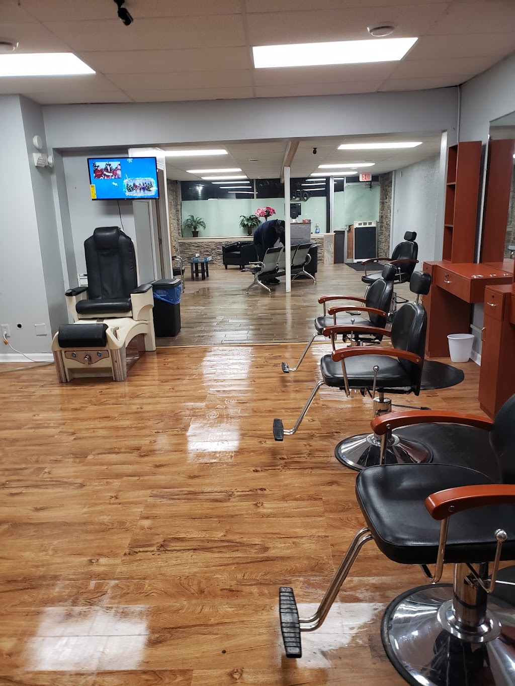 ACG CUTZ 3 | 3416 Chicago Rd, Steger, IL 60475, USA | Phone: (708) 898-0690