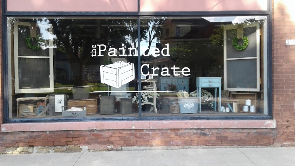 The Painted Crate | 315 E James St, Columbus, WI 53925, USA | Phone: (608) 566-8500