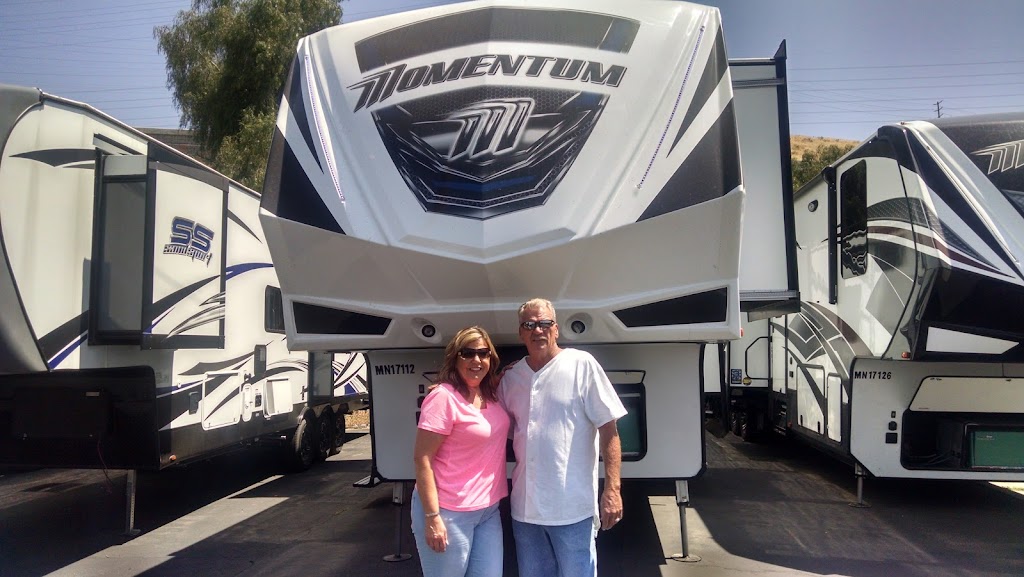 RV Expo | 1312 Rv Center Dr, Colton, CA 92324, USA | Phone: (800) 400-6255