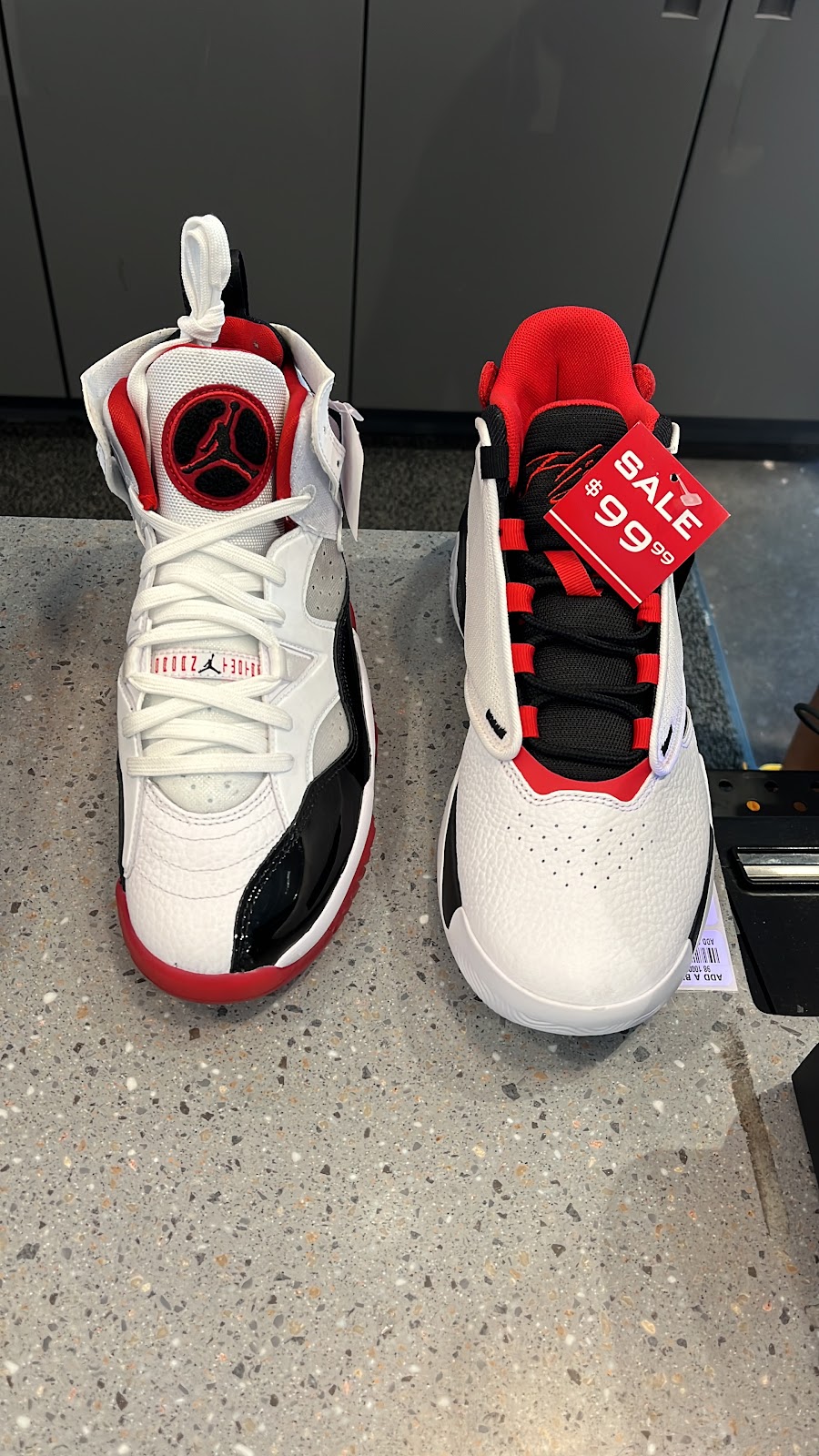 Foot Locker | 3388 Old Spanish Trl, Houston, TX 77021, USA | Phone: (713) 842-6000