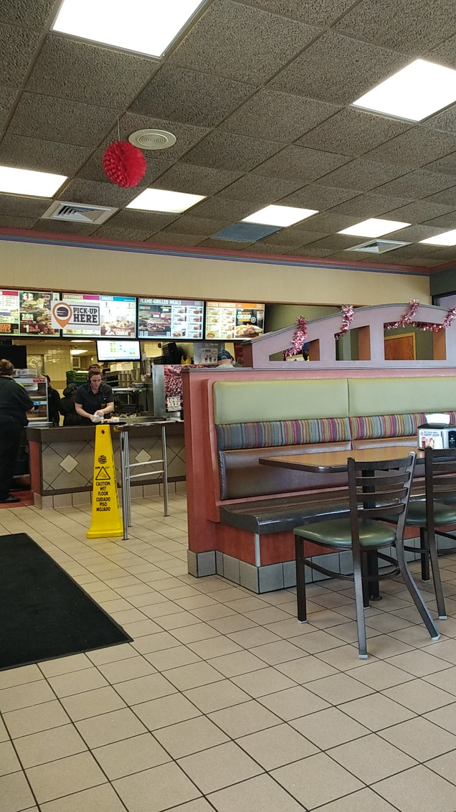 Burger King | 4324 Butler Hill Rd, St. Louis, MO 63128, USA | Phone: (314) 416-0637