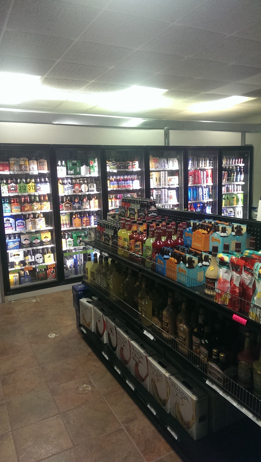 Liquor Locker | 1007 W 8th St, Wellington, KS 67152, USA | Phone: (620) 359-1195