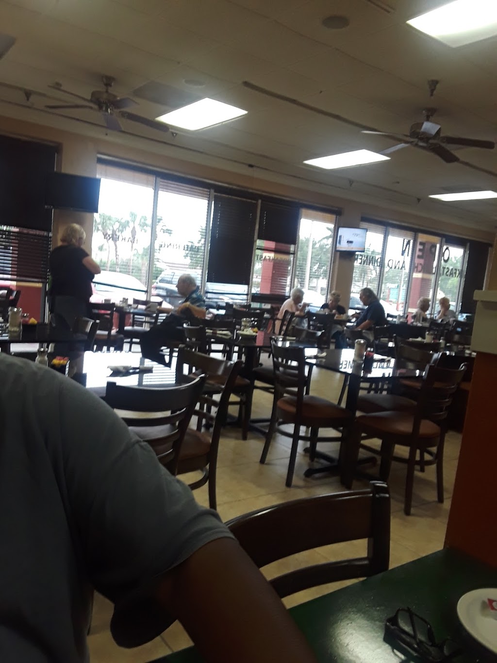 Kings Point Diner | 7134 N Nob Hill Rd, Tamarac, FL 33321, USA | Phone: (754) 222-8010