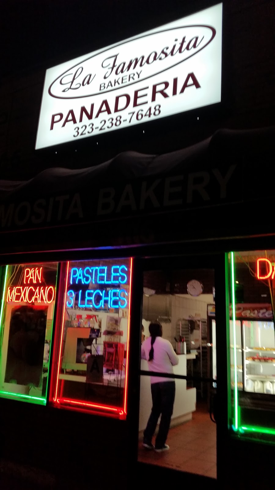 La Famosita Bakery | 5116 S Central Ave, Los Angeles, CA 90011, USA | Phone: (323) 238-7648