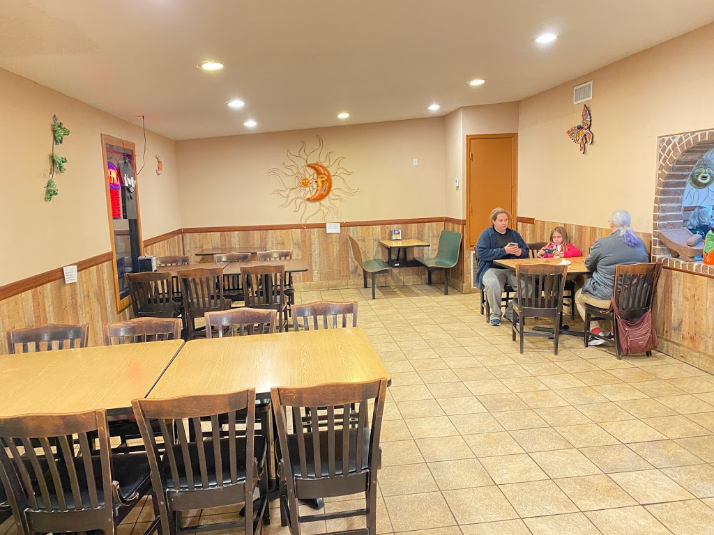 El Jalapeno | 400 Chickasaw Ave, Haskell, OK 74436, USA | Phone: (918) 482-6868