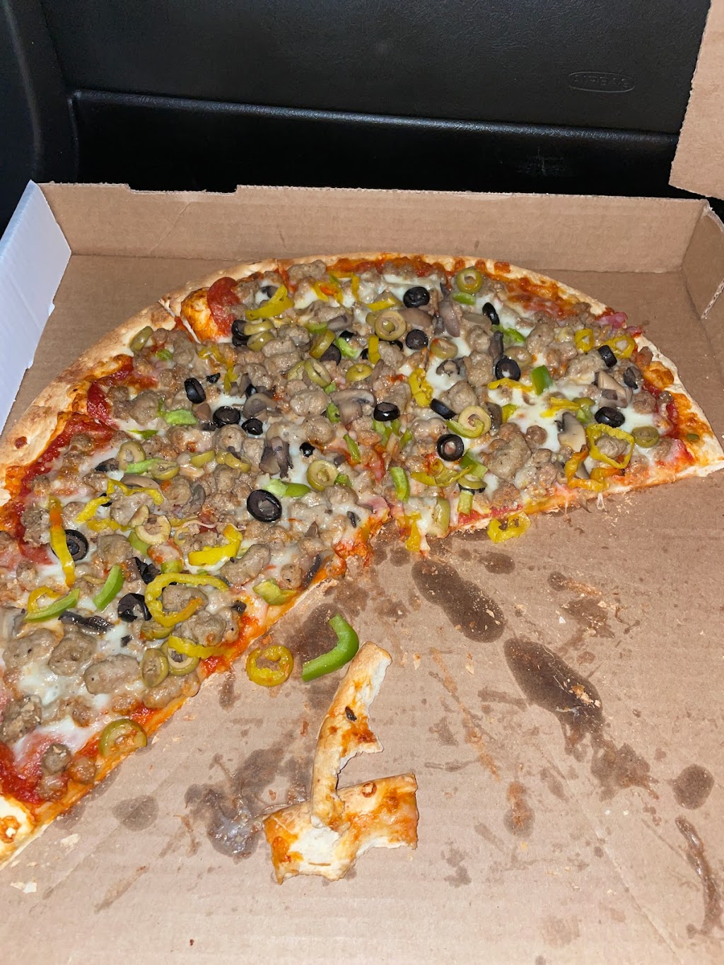 Daves Pizza | 2057 LA-10, Jackson, LA 70748, USA | Phone: (225) 634-5718